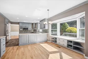 3060 Dahlia Ct, Yorktown Heights, NY 10598 - Photo 9