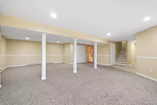 3060 Dahlia Ct, Yorktown Heights, NY 10598 - Photo 33