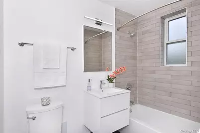 235 Wolfs Lane #2C, Pelham, NY 10803 - Photo 7