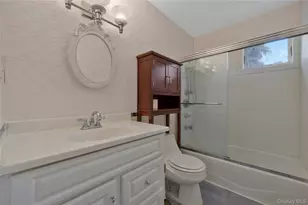 8 Percheron Ln, Roslyn Heights, NY 11577 - Photo 21