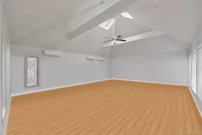 8 Percheron Lane, Roslyn Heights, NY 11577 - Photo 11