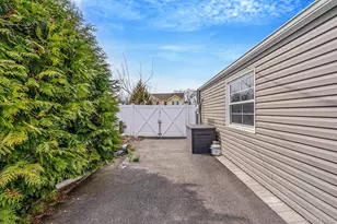 2 Drake Ln, Levittown, NY 11756 - Photo 29