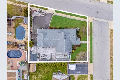 2 Drake Lane, Levittown, NY 11756 - Photo 3