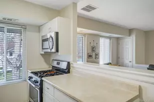 22 Kiowa Ct, Coram, NY 11727 - Photo 9