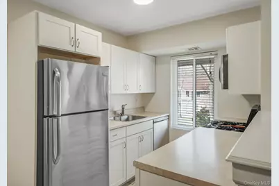 22 Kiowa Court #22, Coram, NY 11727 - Photo 3