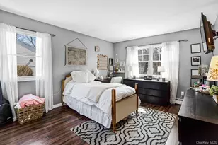 139 Ridgewood Ave, Farmingville, NY 11738 - Photo 15