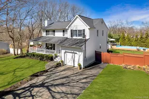 139 Ridgewood Ave, Farmingville, NY 11738 - Photo 25