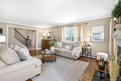 139 Ridgewood Avenue, Farmingville, NY 11738 - Photo 3