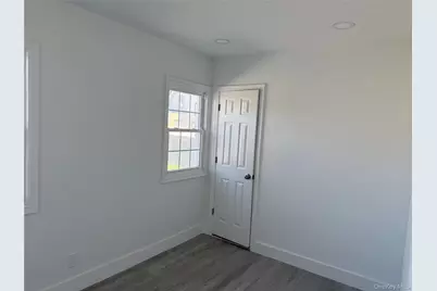 862 Station Place, Woodmere, NY 11598 - Photo 7