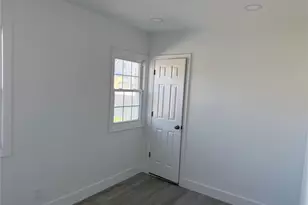 862 Station Pl, Woodmere, NY 11598 - Photo 7