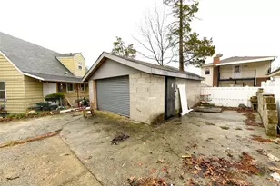 240-32 146th Ave, Rosedale, NY 11422 - Photo 5