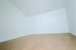 95-10 95th Ave, Ozone Park, NY 11416 - Photo 11