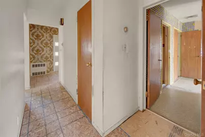 197 Delaware Avenue, Freeport, NY 11520 - Photo 17