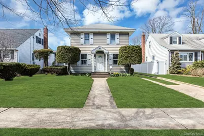 126 Stuyvesant Avenue, Merrick, NY 11566 - Photo 1