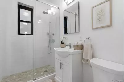 242 Bronxville Road #E2, Bronxville, NY 10708 - Photo 17