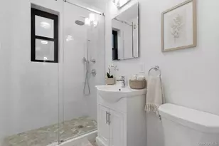 242 Bronxville Rd, Bronxville, NY 10708 - Photo 17