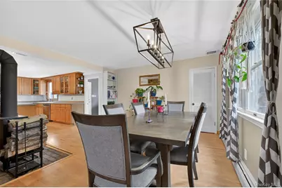 22 Blossom Hill Drive, Marlboro, NY 12542 - Photo 15