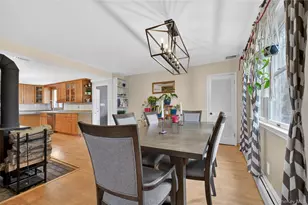 22 Blossom Hill Dr, Marlboro, NY 12542 - Photo 15