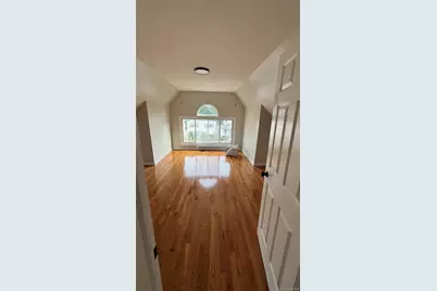 153 Chester Street Chester Street #2 and 3 floor, Mount Vernon, NY 10550 - Photo 5