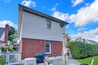 54 Nugent Street, New Hyde Park, NY 11040 - Photo 27