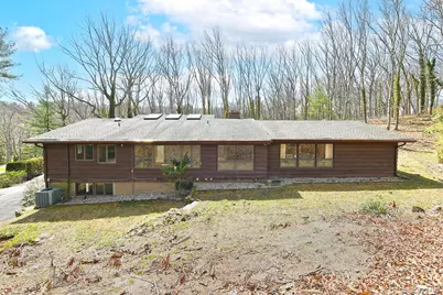 10 Ponderosa Drive, Melville, NY 11747 - Photo 27