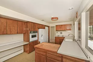 10 Ponderosa Dr, Melville, NY 11747 - Photo 9