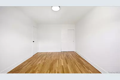 3337 Gunther Avenue, Bronx, NY 10469 - Photo 11