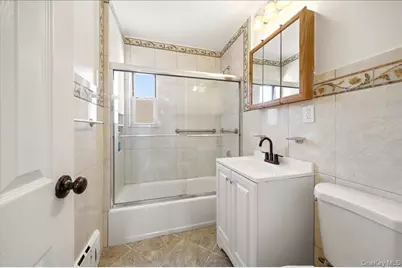 3337 Gunther Avenue, Bronx, NY 10469 - Photo 9