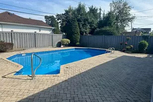 2 Rhonda Ln, Farmingdale, NY 11735 - Photo 15