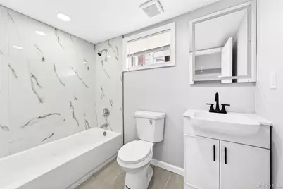 24 Madison Avenue, Hempstead, NY 11550 - Photo 11