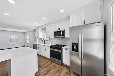 24 Madison Avenue, Hempstead, NY 11550 - Photo 3