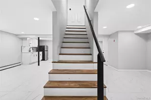 24 Madison Ave, Hempstead, NY 11550 - Photo 7