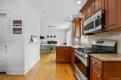 46 Kane Avenue, Larchmont, NY 10538 - Photo 11