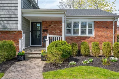 44 Askins Place, New Rochelle, NY 10801 - Photo 3