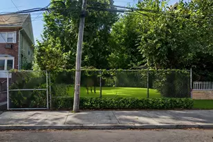 71-10 52nd Ave, Maspeth, NY 11378 - Photo 1