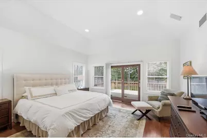 441 S Country Road, Patchogue, NY 11772 - Photo 19