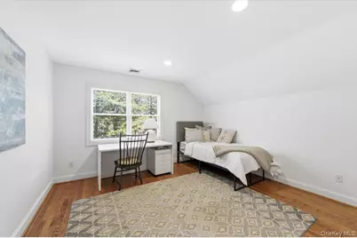 441 S Country Road, Patchogue, NY 11772 - Photo 31