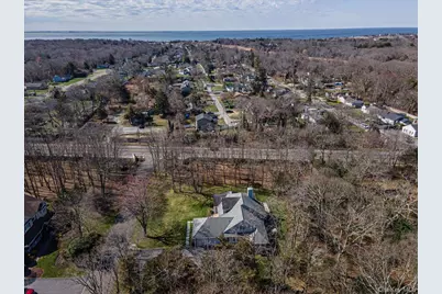 441 S Country Road, Patchogue, NY 11772 - Photo 41