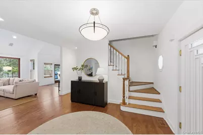 441 S Country Road, Patchogue, NY 11772 - Photo 5