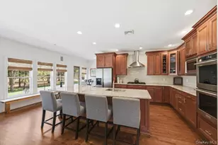 441 S Country Rd, Patchogue, NY 11772 - Photo 13