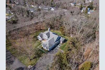 441 S Country Road, Patchogue, NY 11772 - Photo 39