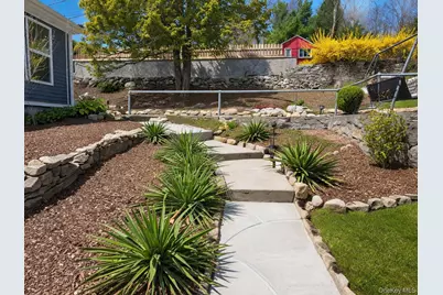 18 Pleasant Road, Lake Peekskill, NY 10537 - Photo 5