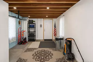 18 Pleasant Rd, Lake Peekskill, NY 10537 - Photo 37