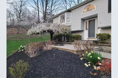 25 Cocoa Lane, Newburgh, NY 12550 - Photo 3