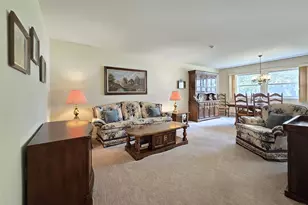 22 Freemont Ln, Coram, NY 11727 - Photo 3