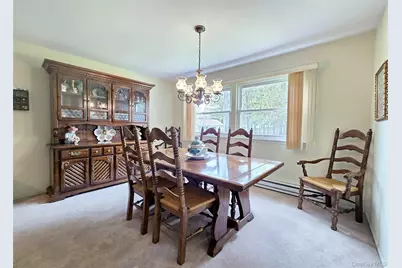 22 Freemont Lane, Coram, NY 11727 - Photo 5