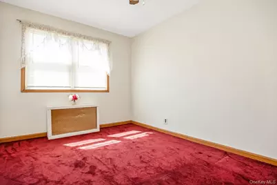 61-43 75th Place, Middle Village, NY 11379 - Photo 15