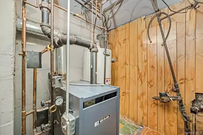 61-43 75th Place, Middle Village, NY 11379 - Photo 23