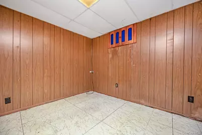 61-43 75th Place, Middle Village, NY 11379 - Photo 21