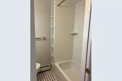 101 Maple Avenue, Sea Cliff, NY 11579 - Photo 9